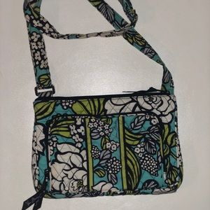 *Vera Bradley* Crossbody Bag